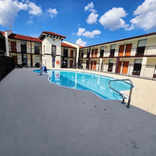 Baymont Inn & Suites Chattanooga - image 23