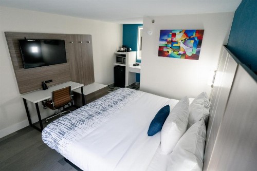 Baymont Inn & Suites Chattanooga - image 6