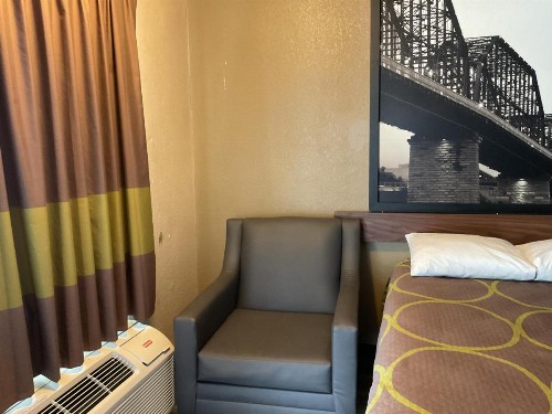 Super 8 by Wyndham Chattanooga/East Ridge - image 34