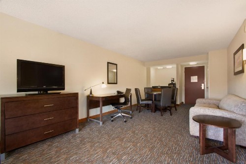 Wingate by Wyndham - Chattanooga - image 18