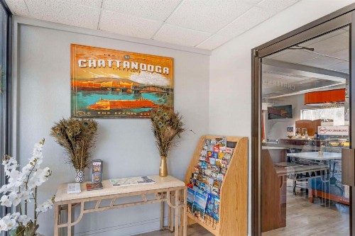 Best Western Royal Inn - image 14