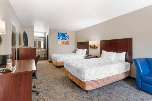 Best Western Royal Inn - image 20