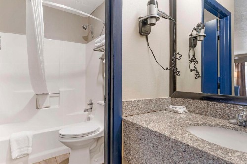 Best Western Royal Inn - image 3
