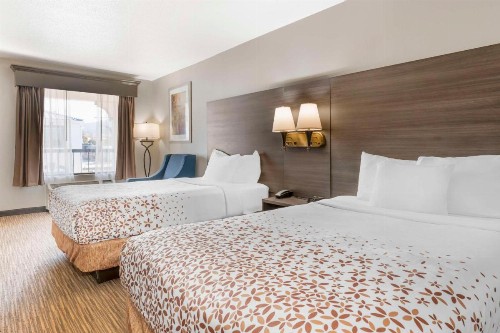 Best Western Royal Inn - image 33