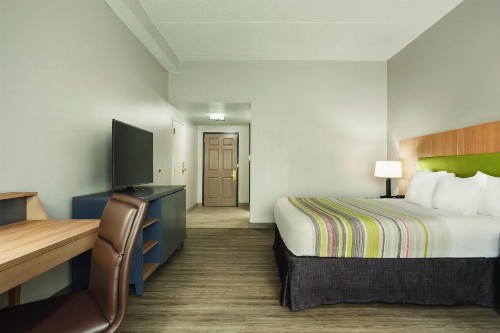 Country Inn & Suites by Radisson Chattanooga-Lookout Mountain - image 2
