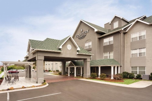 Country Inn & Suites by Radisson Chattanooga-Lookout Mountain - image 24
