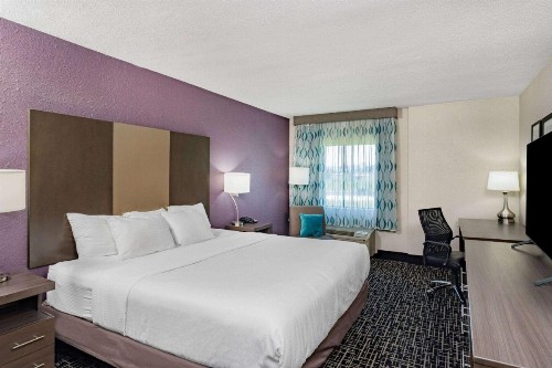 La Quinta by Wyndham Chattanooga - East Ridge - image 17