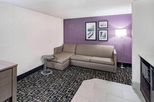 La Quinta by Wyndham Chattanooga - East Ridge - image 22