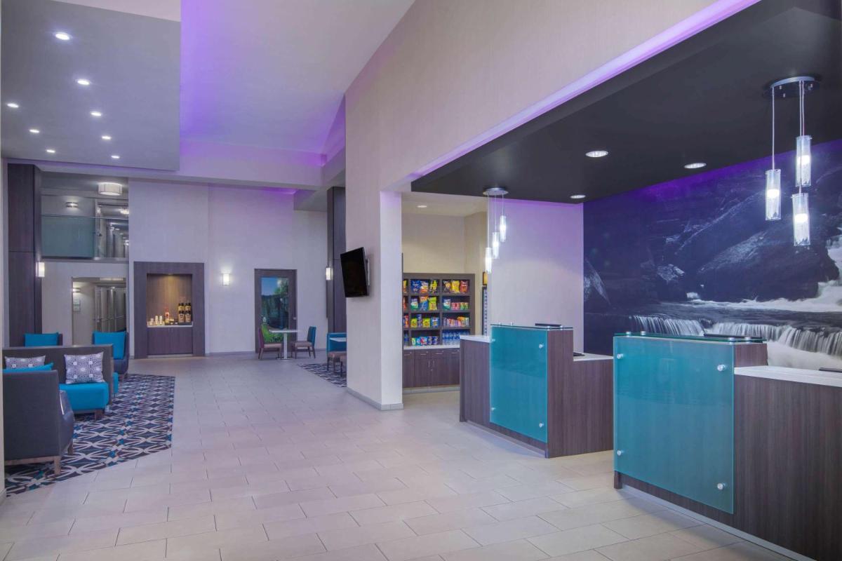 La Quinta by Wyndham Chattanooga - East Ridge - image 5