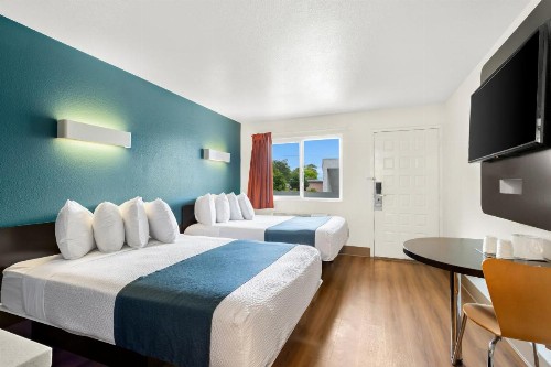 Americas Best Value Inn & Suites-Chattanooga - image 29