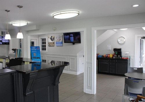 Americas Best Value Inn & Suites-Chattanooga - image 9