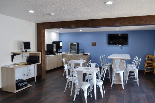 Athena Inn Chattanooga - image 9