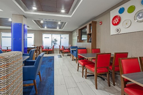 Holiday Inn Express Hotel & Suites Chattanooga -East Ridge an IHG Hotel - image 27