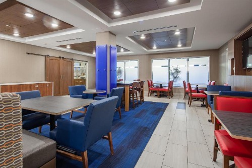 Holiday Inn Express Hotel & Suites Chattanooga -East Ridge an IHG Hotel - image 32