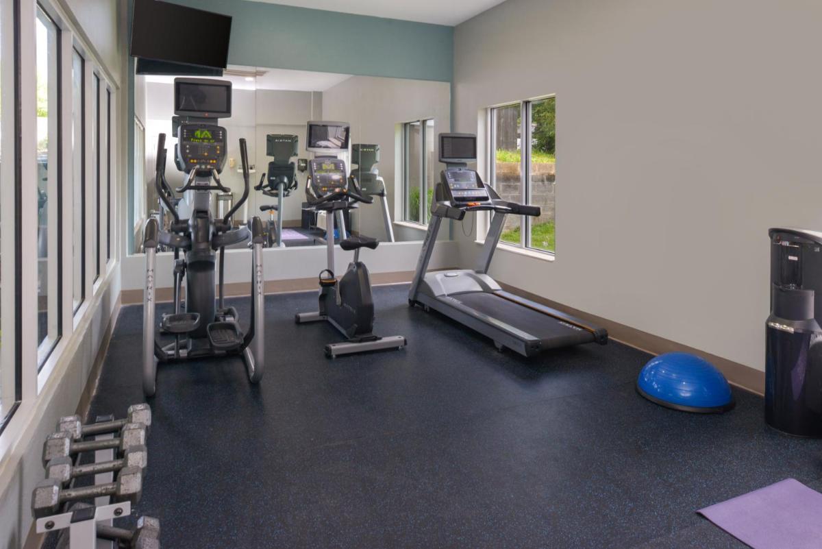Holiday Inn Express Hotel & Suites Chattanooga -East Ridge an IHG Hotel - image 5