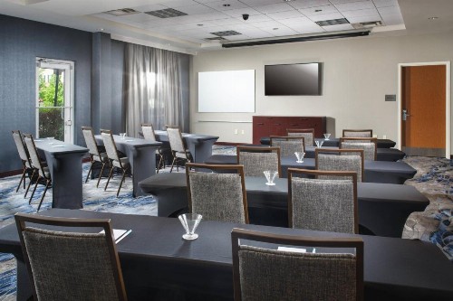 Fairfield Inn & Suites Chattanooga I-24/Lookout Mountain - image 12