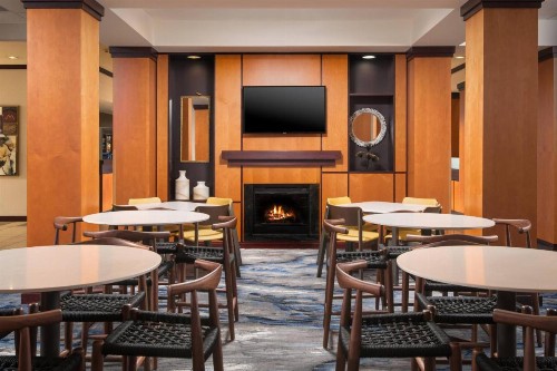 Fairfield Inn & Suites Chattanooga I-24/Lookout Mountain - image 2