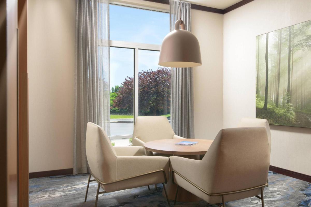 Fairfield Inn & Suites Chattanooga I-24/Lookout Mountain - image 4