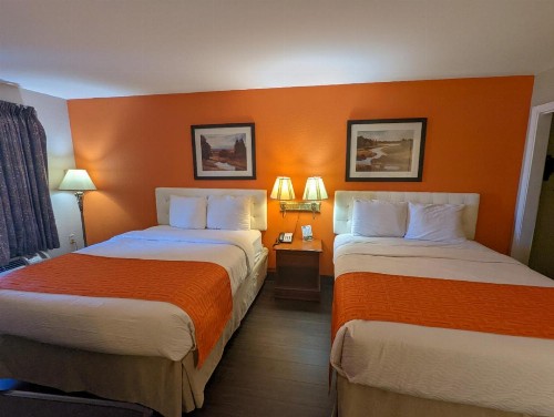 Howard Johnson by Wyndham Chattanooga Lookout Mountain - image 34