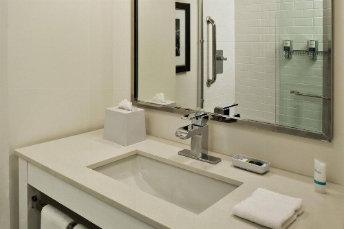 Fairfield Inn & Suites by Marriott Chattanooga East - image 14