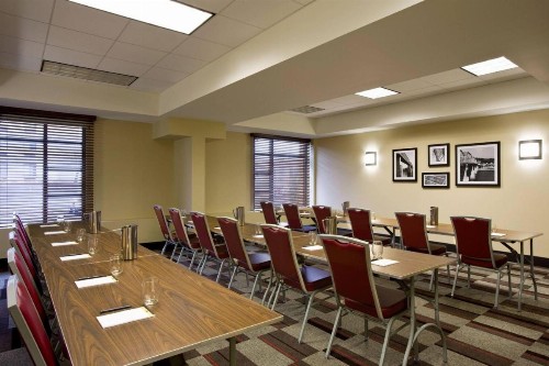 Fairfield Inn & Suites by Marriott Chattanooga East - image 24