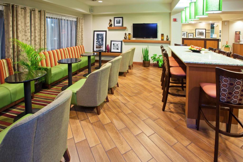 Hampton Inn Chattanooga/Hixson - image 6