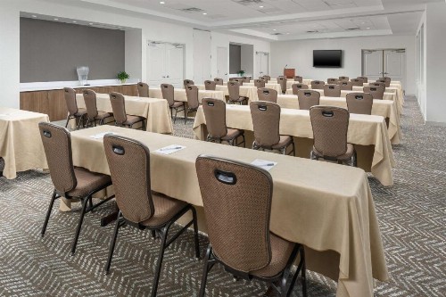 Hilton Garden Inn Chattanooga/Hamilton Place - image 11