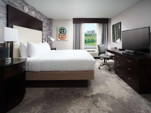 DoubleTree by Hilton Chattanooga Downtown - image 21