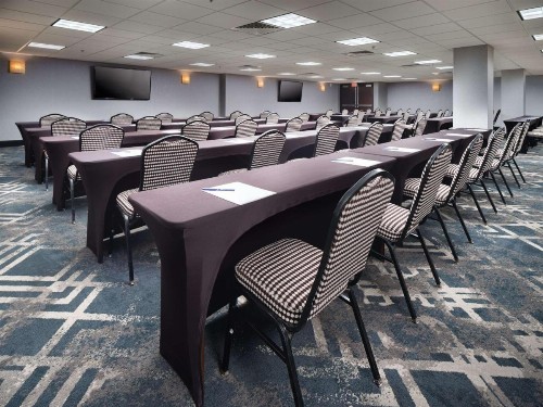 DoubleTree by Hilton Chattanooga Downtown - image 22