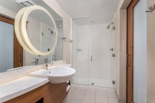SpringHill Suites by Marriott Downtown Chattanooga/Cameron Harbor - image 19