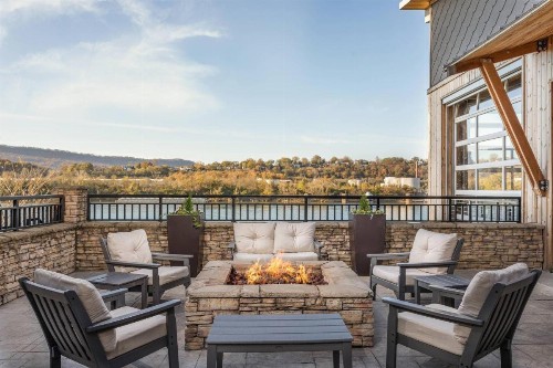 SpringHill Suites by Marriott Downtown Chattanooga/Cameron Harbor - image 25