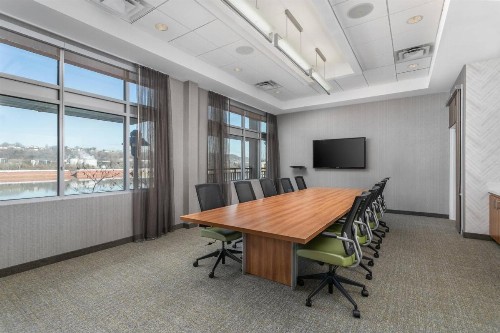 SpringHill Suites by Marriott Downtown Chattanooga/Cameron Harbor - image 36