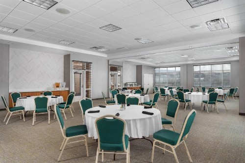 SpringHill Suites by Marriott Downtown Chattanooga/Cameron Harbor - image 39