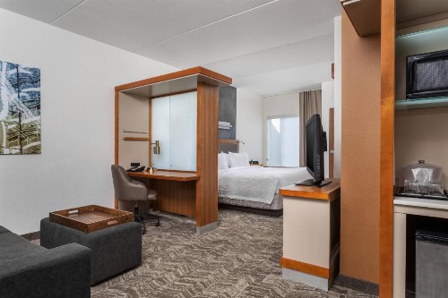SpringHill Suites by Marriott Downtown Chattanooga/Cameron Harbor - image 9