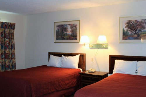Cascades Motel - Chattanooga - image 18