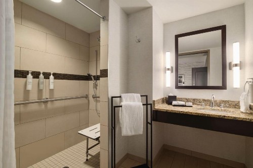 Embassy Suites Chattanooga Hamilton Place - image 27