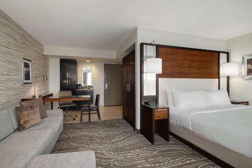 Embassy Suites Chattanooga Hamilton Place - image 38