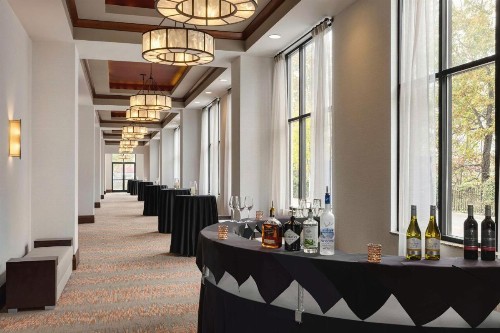 Embassy Suites Chattanooga Hamilton Place - image 43