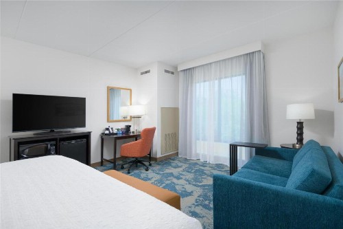Hampton Inn & Suites Chattanooga/Hamilton Place - image 16