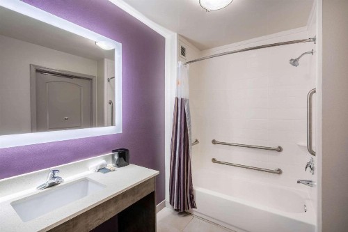 La Quinta by Wyndham Chattanooga - Lookout Mtn - image 41