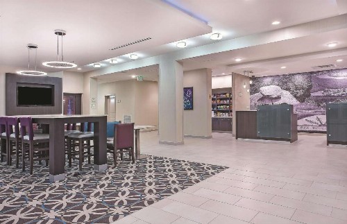 La Quinta by Wyndham Chattanooga - Lookout Mtn - image 6