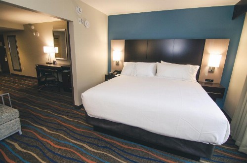 Holiday Inn Hotel & Suites Chattanooga an IHG Hotel - image 38