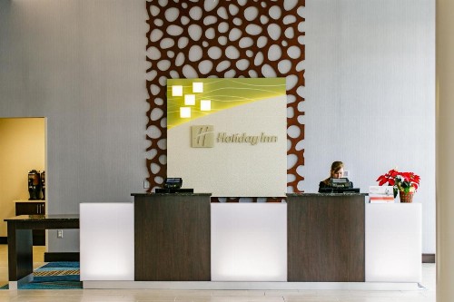 Holiday Inn Hotel & Suites Chattanooga an IHG Hotel - image 9