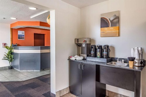 Motel 6 Chattanooga Downtown - image 28