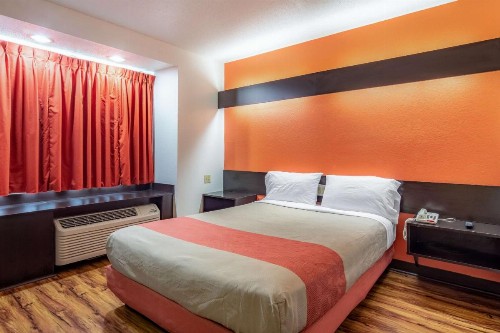 Motel 6 Chattanooga Downtown - image 9