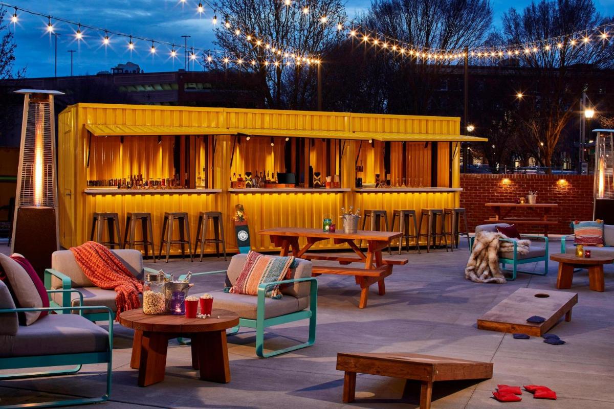 Moxy Chattanooga Downtown - image 2