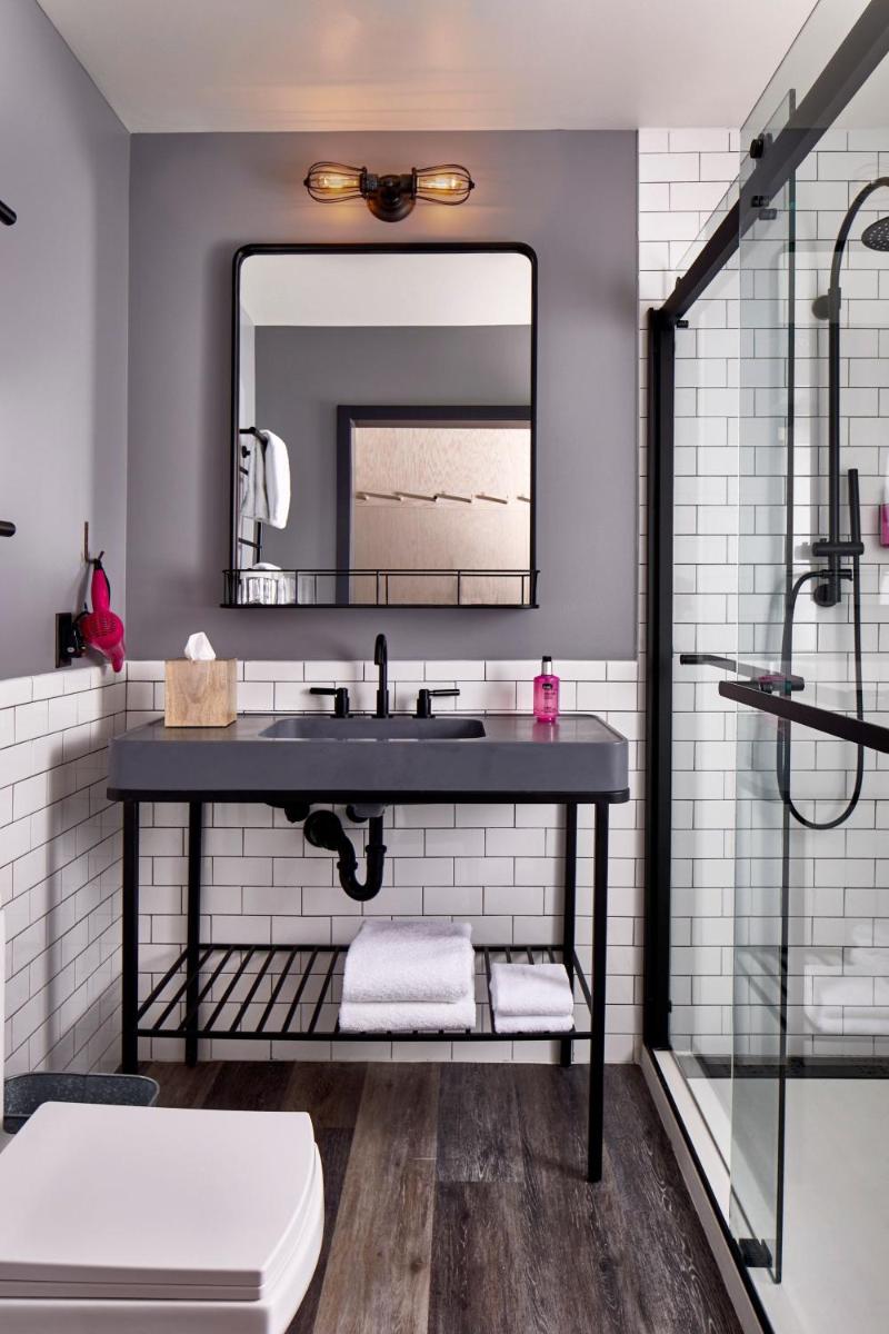 Moxy Chattanooga Downtown - image 5