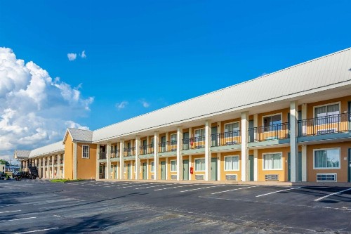 Econo Lodge East Ridge - Chattanooga - image 12