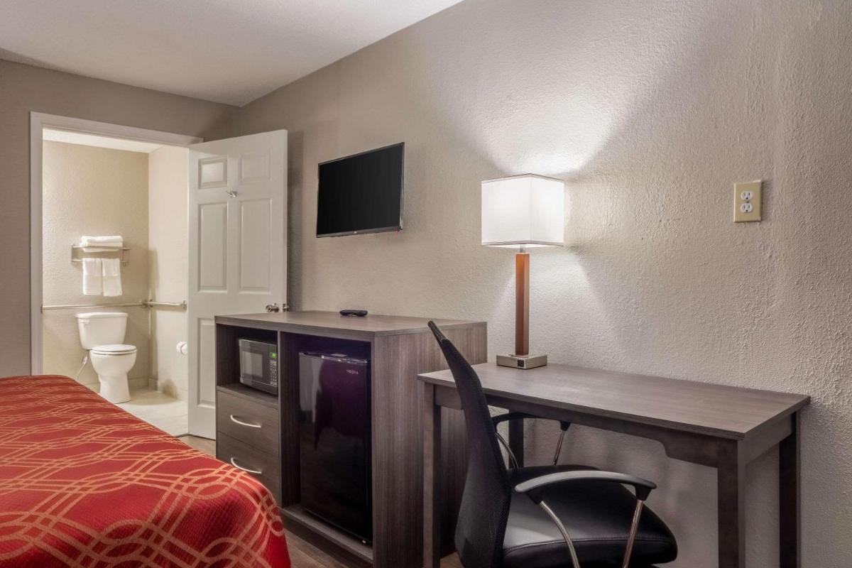 Econo Lodge East Ridge - Chattanooga - image 3