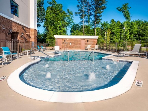 Hampton Inn Chattanooga East Ridge - image 9